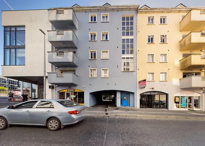 Eyre Square Double Room